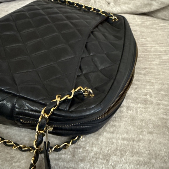 CHANEL Vintage Black Bag Leather - Picture 10 of 16
